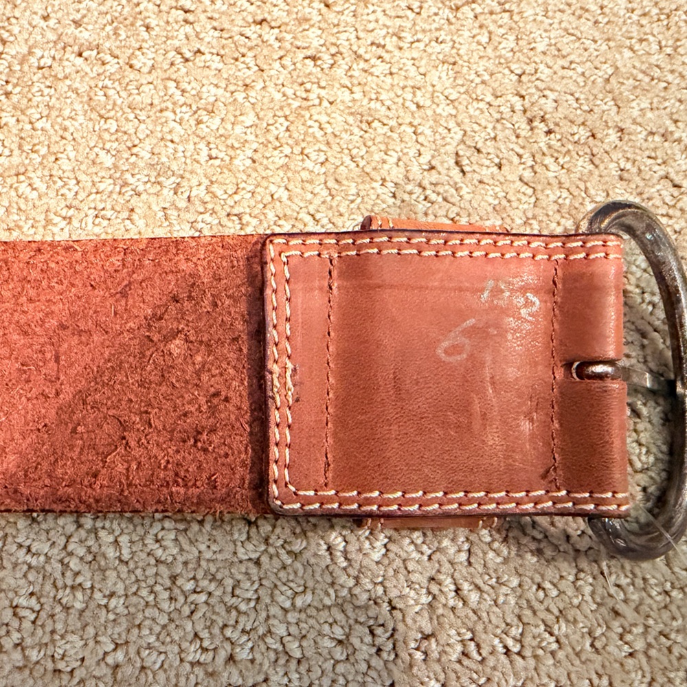 Vintage Genuine Brown Leather Belt with Blue Stone Accent made in Italy ๐ฎ๐น - Picture 4 of 9